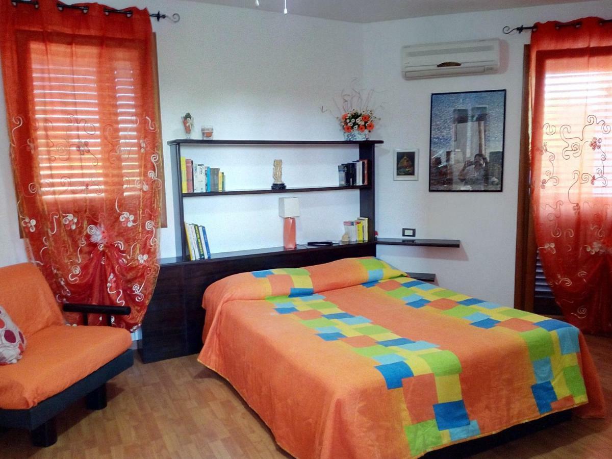 B&B Leonida Taranto Exterior photo